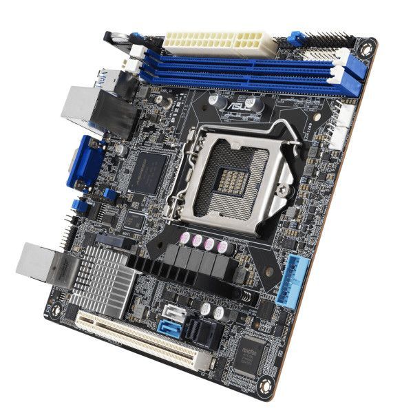 ASUS P12R-I /ASMB10 (1200)  (D)