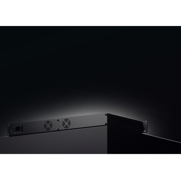 Teltonika SWM282 24-port Switch 24x10/100/1000
