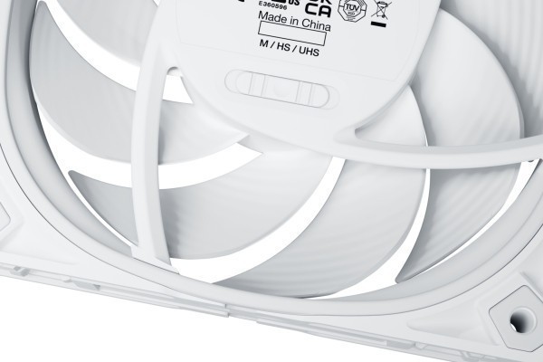 PC- Gehäuselüfter Be Quiet SilentWings Pro 4 140mm PWM White BL119